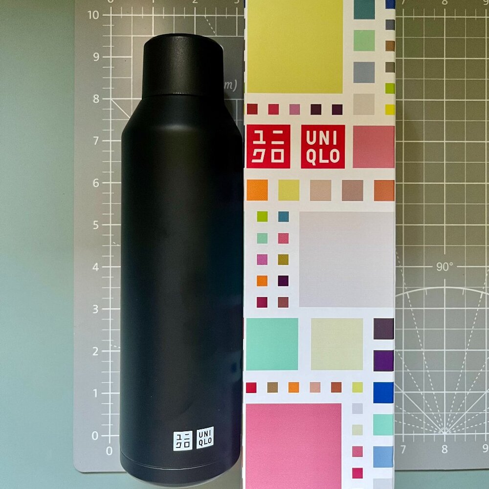 Stainless Steel Bottle Compatible with Carbonated Beverages -- 480ml-- New